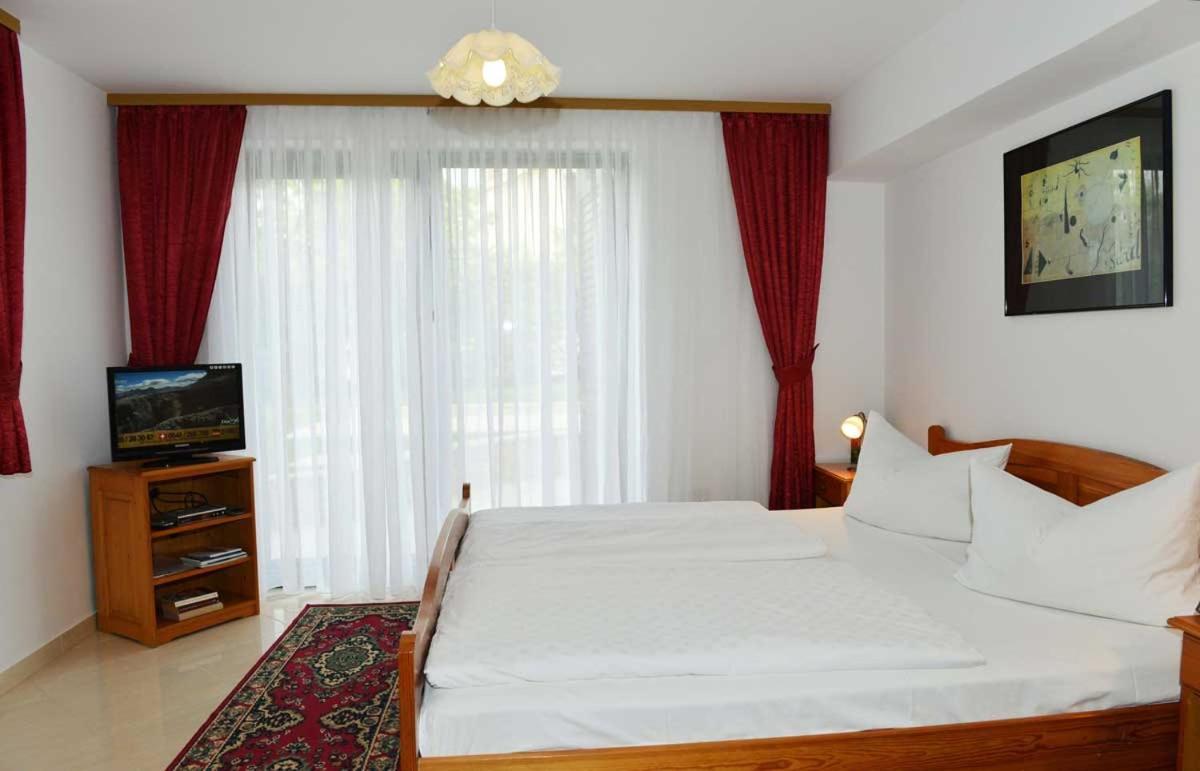 Apartments Mina Porec Exterior photo