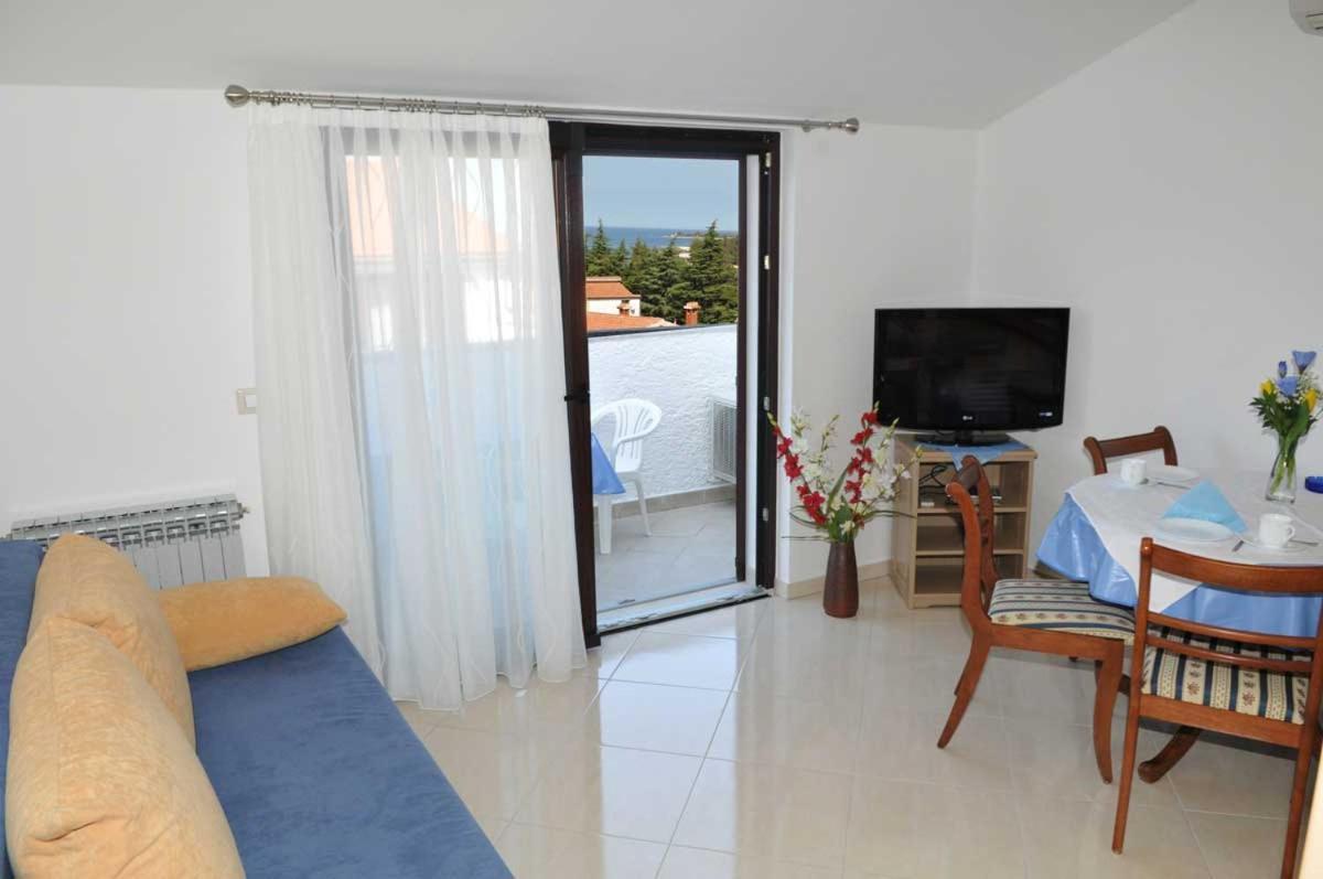 Apartments Mina Porec Exterior photo
